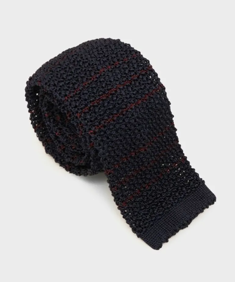 Shop Todd Snyder Italian Silk Knit Tie in Red Stripe White